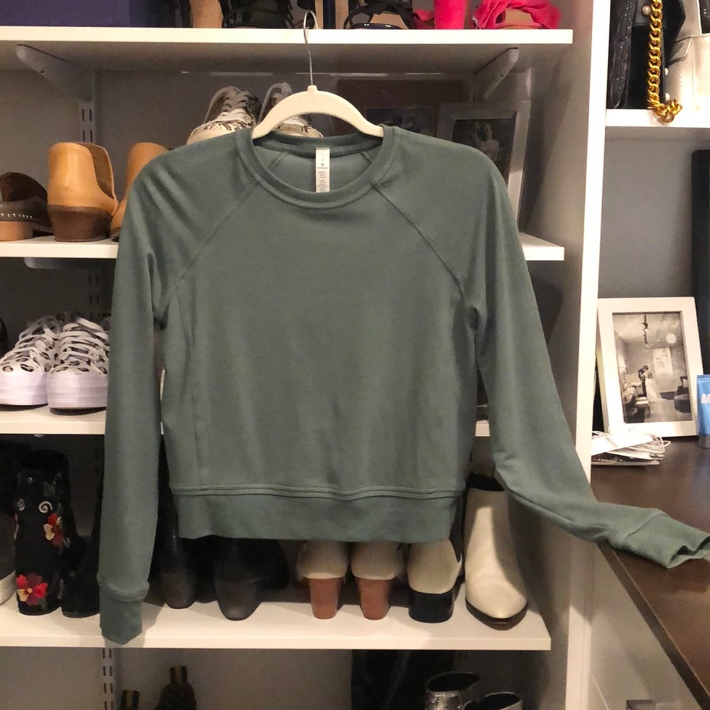 Crop Sweatshirt